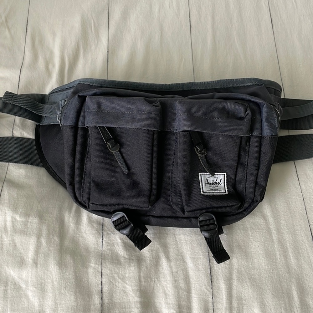 The Herschel Supply Co. eighteen hip pack